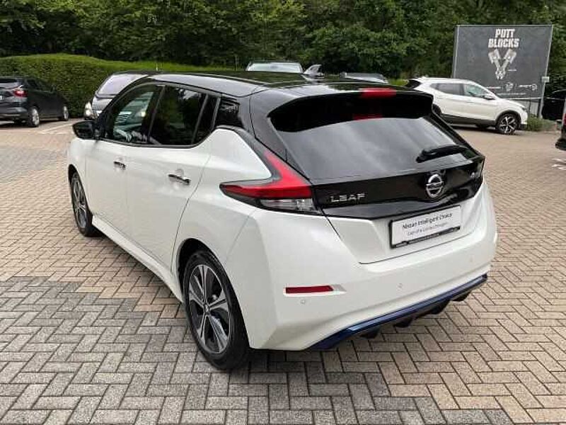 Nissan Leaf e+ 62kWh Tekna Navi LED AVM ProPILOT Leder