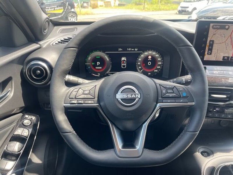 Nissan Juke 1.6 Hybrid Tekna Navi 19' Bose 143PS