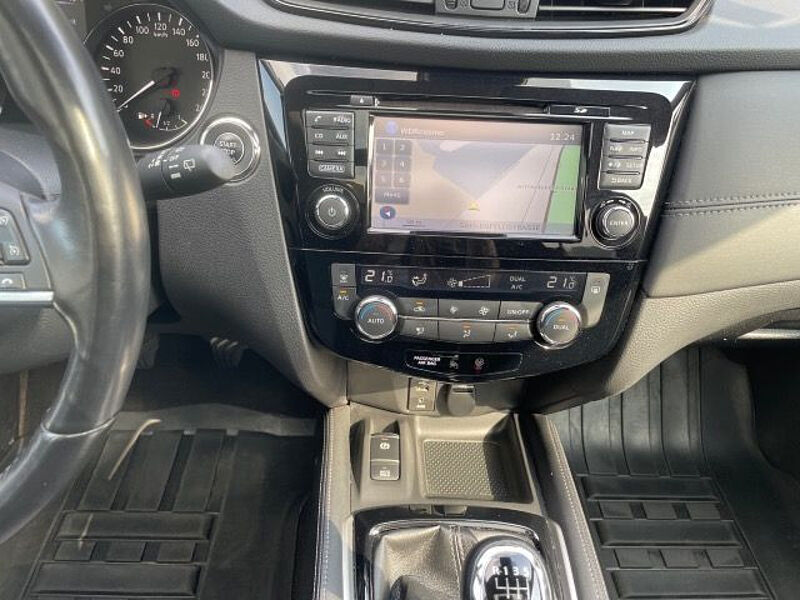 Nissan X-Trail 1.6 DIG-T N-Connecta Navi AVM PGD SH LED