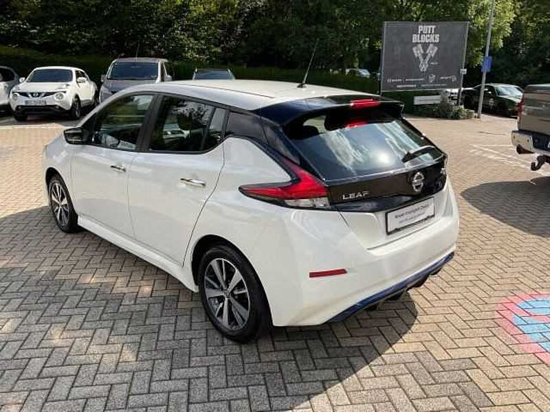 Nissan Leaf 40kWh Acenta Navi Kamera Alu Klimaautomatik