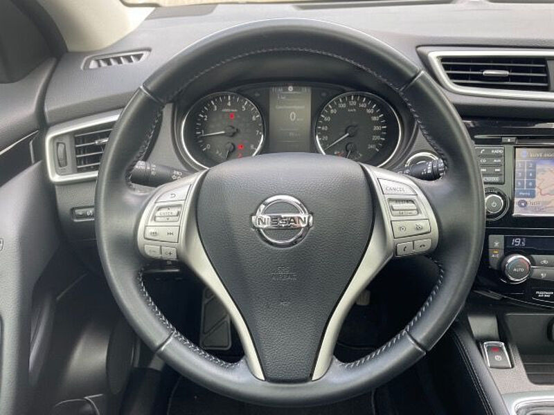 Nissan Qashqai 1.2 DIG-T N-Connecta Navi AVM-Kamera PGD