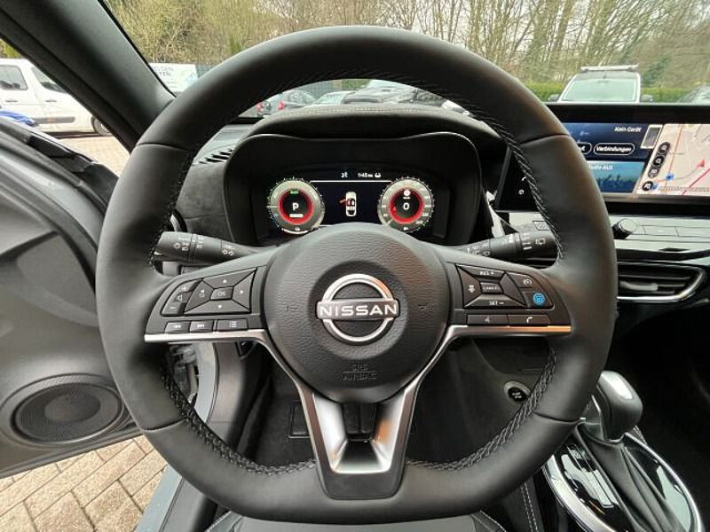 Nissan Juke 1,6 N-Design Hybrid Tech BOSE BF