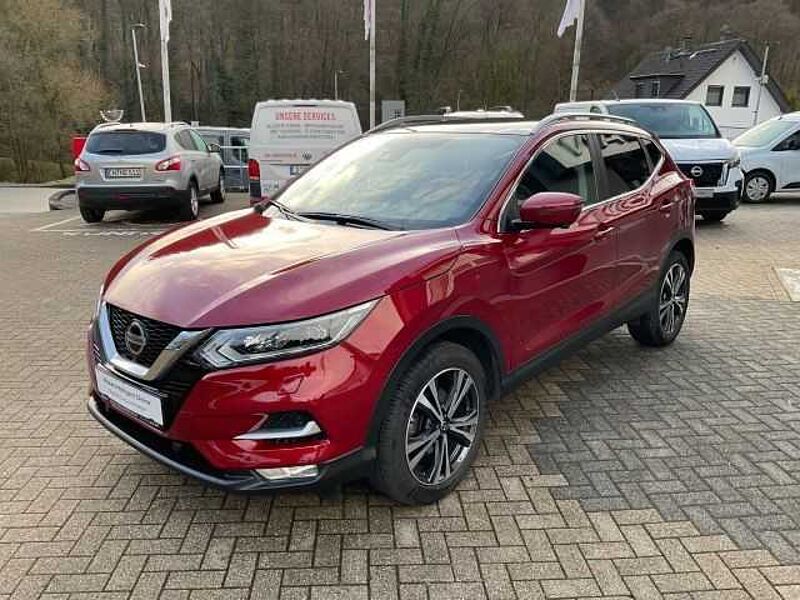 Nissan Qashqai 1.3 DIG-T N-Connecta Navi Kamera PGD LED