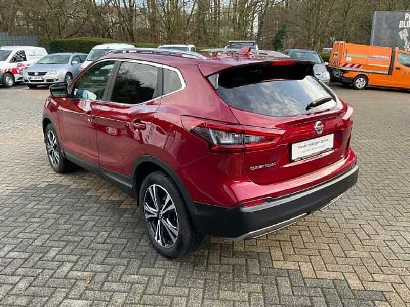 Nissan Qashqai 1.3 DIG-T N-Connecta Navi Kamera PGD LED