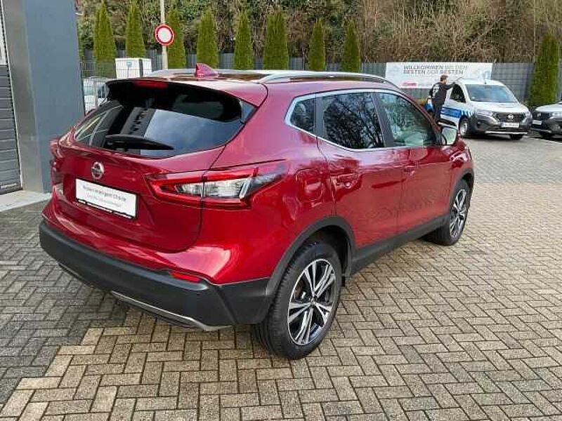 Nissan Qashqai 1.3 DIG-T N-Connecta Navi Kamera PGD LED