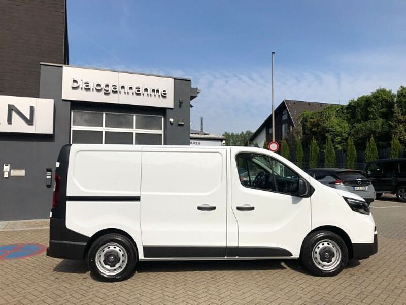 Nissan Primastar 3,0t dCI 150 L1H1 N-Connecta LRB